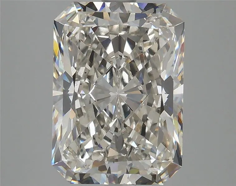 4.14ct Radiant Lab Grown Diamond (Colour H, Clarity VS2, IGI Certified)