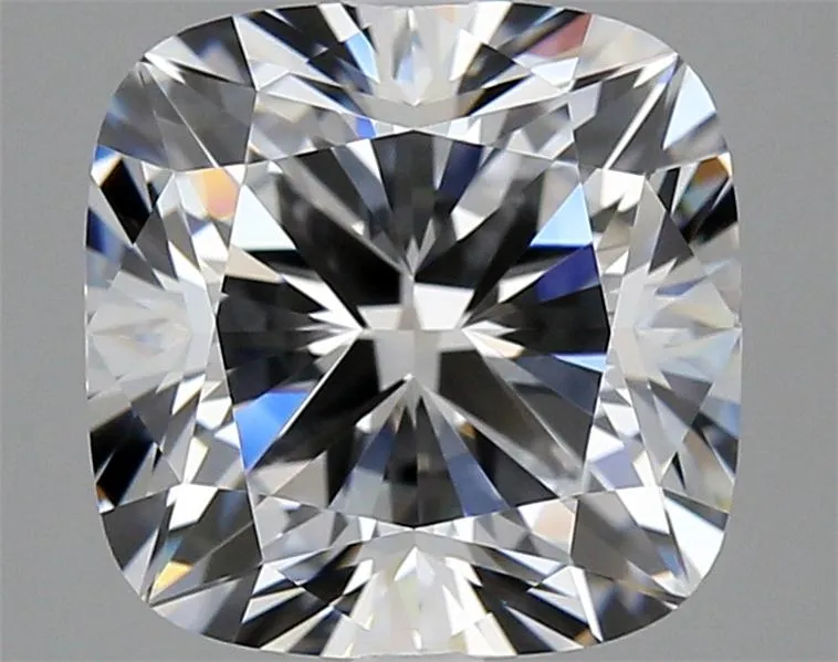 4.32ct Cushion modified Lab Grown Diamond (Colour G, Clarity VVS2, IGI Certified)