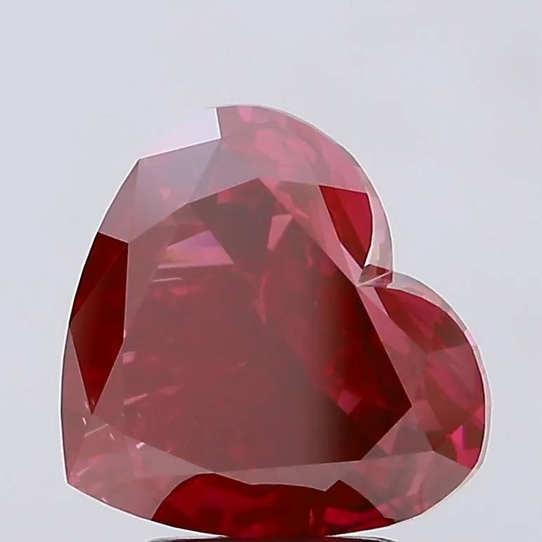 4.40ct Heart Lab Grown Diamond (Colour Fancy Vivid Red, Clarity VS1, Uncertified)