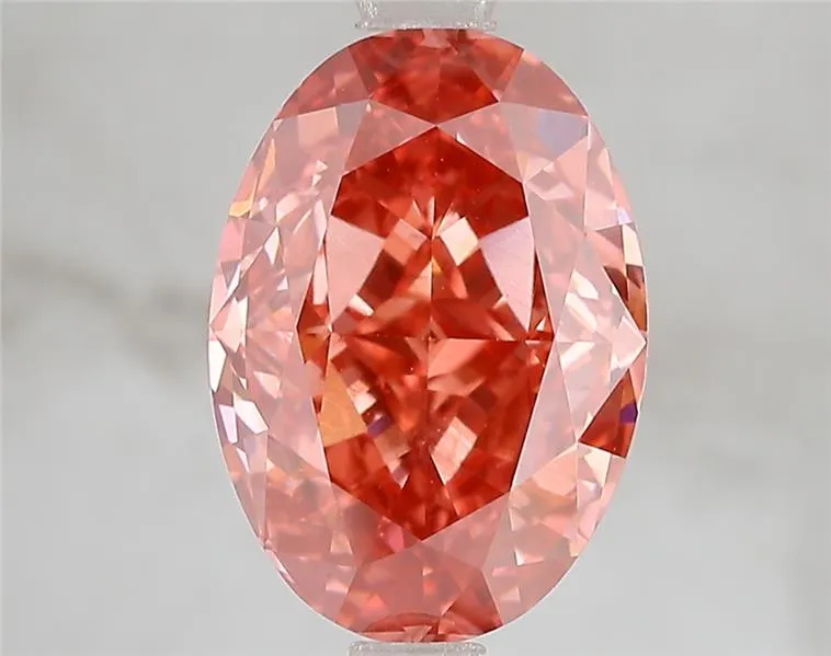 4.55ct Oval Lab Grown Diamond (Colour Fancy Vivid Pink, Clarity VS2, IGI Certified)