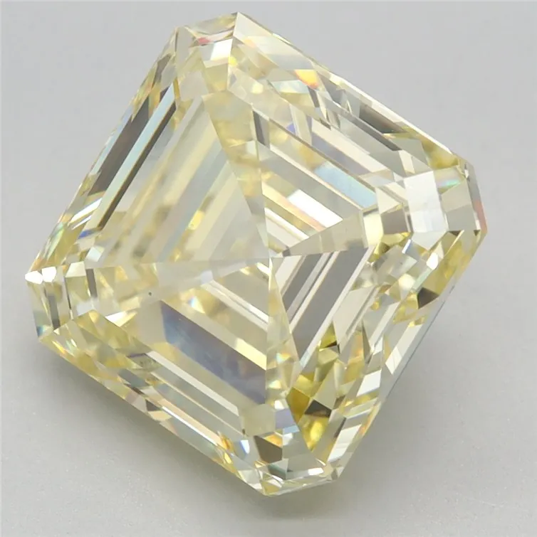 4.56ct Square emerald Lab Grown Diamond (Colour Fancy Intense Yellow, Clarity VS1, IGI Certified)