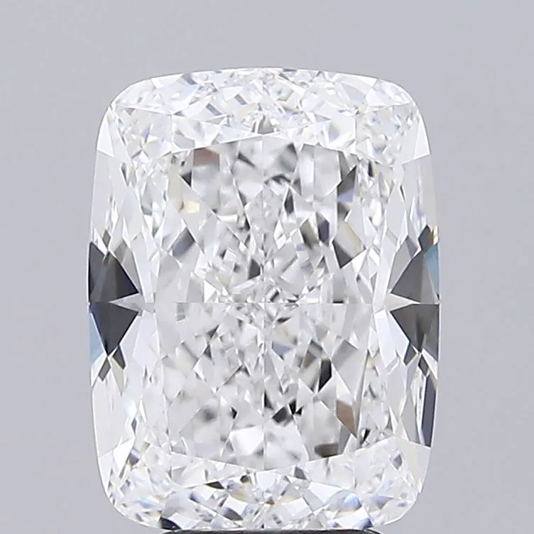 4.60ct Cushion modified Lab Grown Diamond (Colour D, Clarity VVS2, IGI Certified)