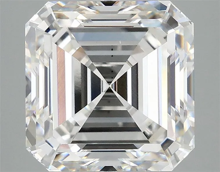 4.65ct Square emerald Lab Grown Diamond (Colour F, Clarity VS1, IGI Certified)