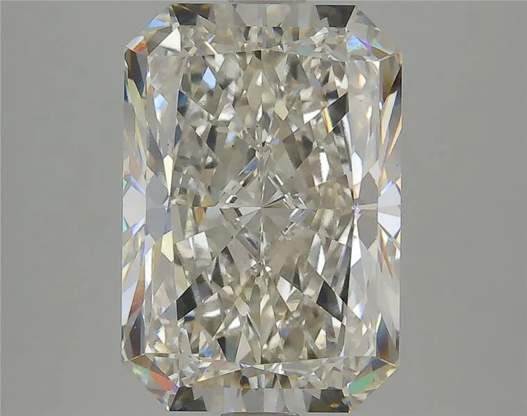 5.02ct Radiant Lab Grown Diamond (Colour H, Clarity VS1, IGI Certified)