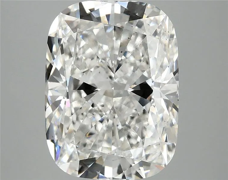 5.03ct Cushion modified Lab Grown Diamond (Colour G, Clarity VS2, IGI Certified)