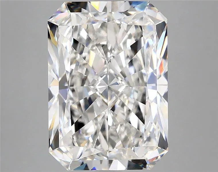 5.03ct Radiant Lab Grown Diamond (Colour F, Clarity VVS2, IGI Certified)