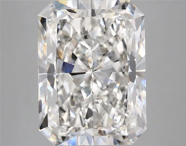 5.08ct Radiant Lab Grown Diamond (Colour G, Clarity VVS2, IGI Certified)