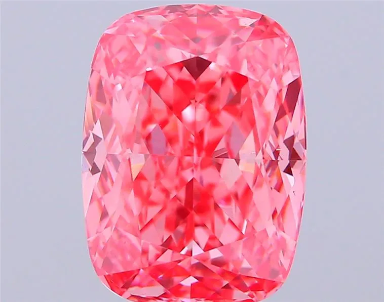 5.09ct Cushion modified Lab Grown Diamond (Colour Fancy Vivid Pink, Clarity VS1, IGI Certified)