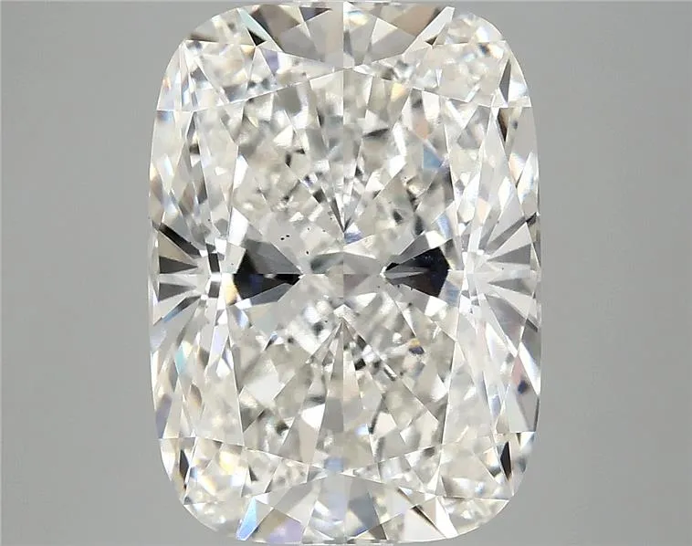 6.20ct Cushion modified Lab Grown Diamond (Colour G, Clarity VS2, IGI Certified)